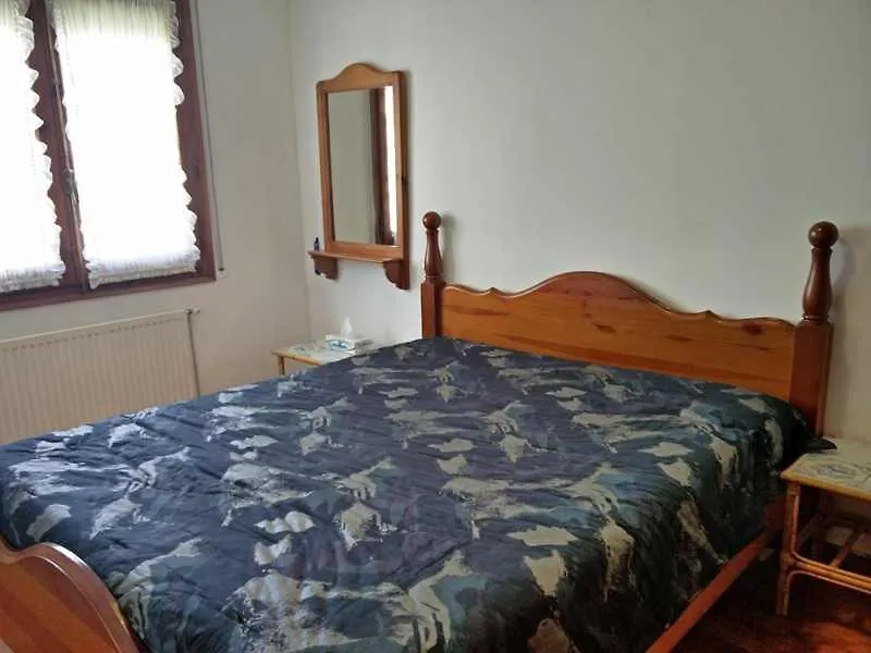 Xalet Amb Jardi Βίλα Empuriabrava